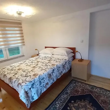 Ejna , Misevici * Rakovica