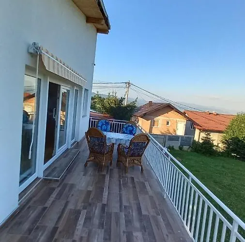 Ejna , Misevici Vila