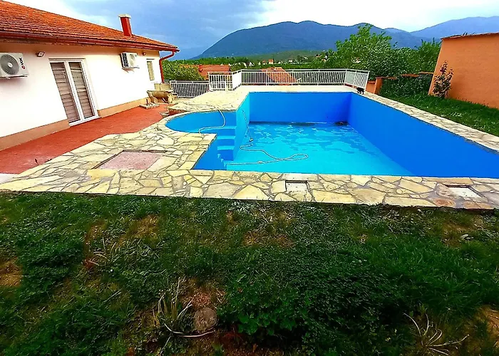 Ejna , Misevici * Rakovica